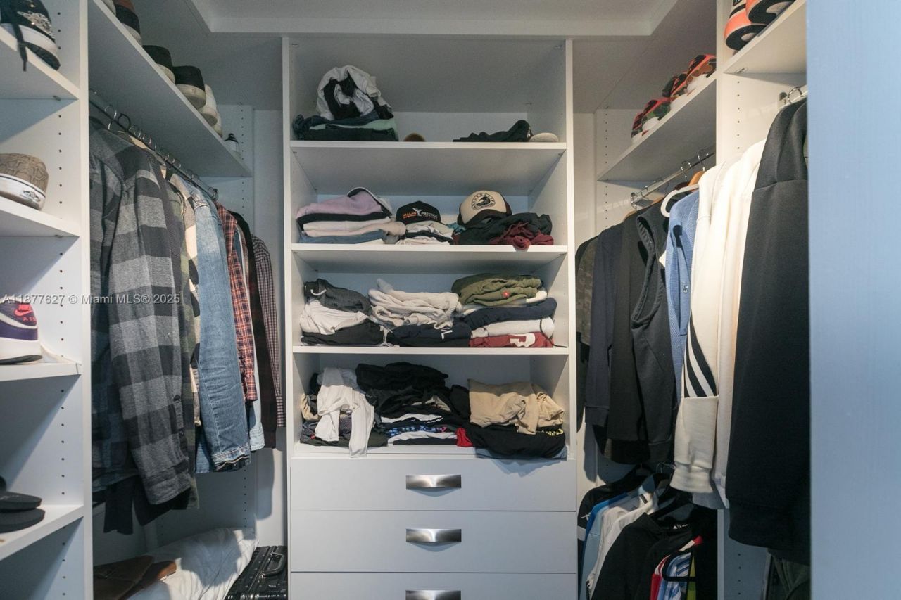 9431 SW 212th Ter, Cutler Bay, FL 33189 Photo