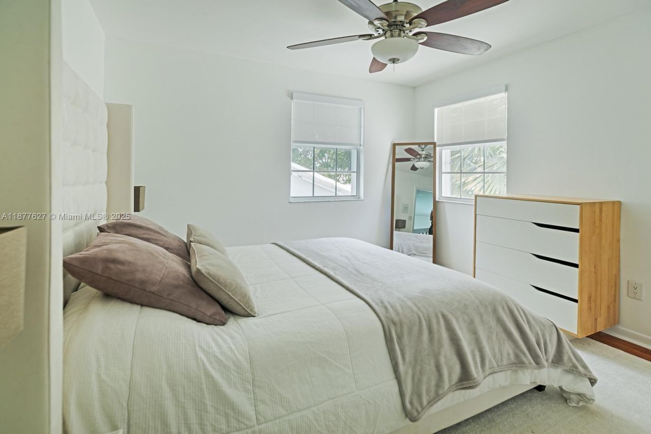 9431 SW 212th Ter, Cutler Bay, FL 33189 Photo