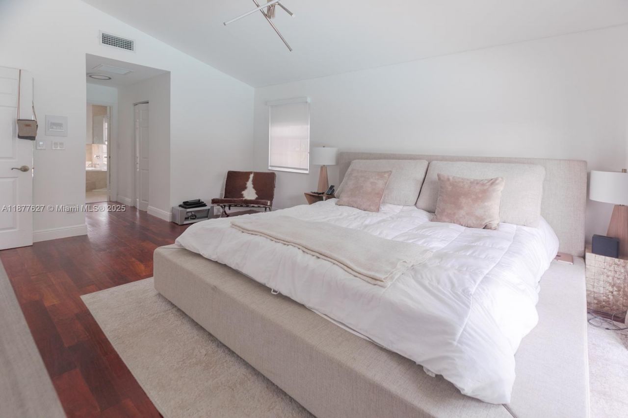 9431 SW 212th Ter, Cutler Bay, FL 33189 Photo