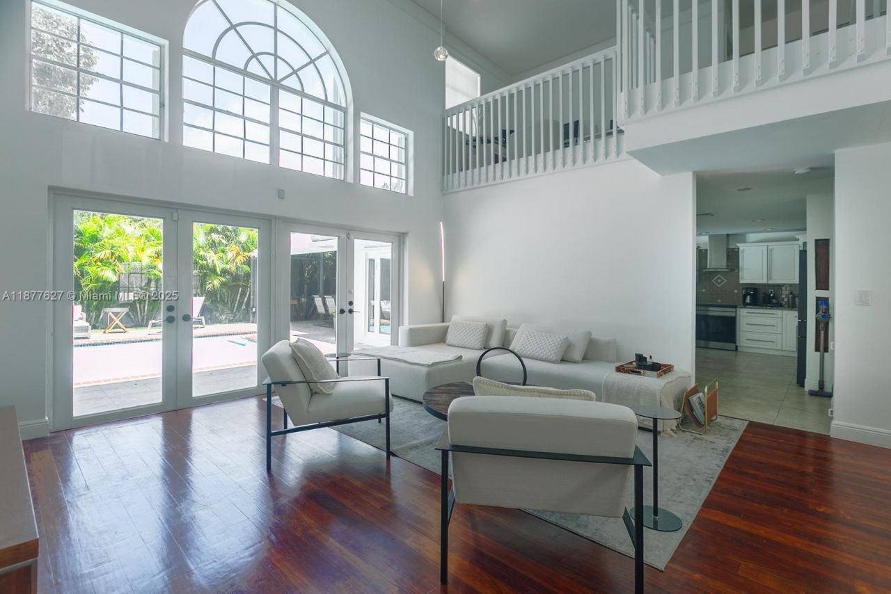 9431 SW 212th Ter, Cutler Bay, FL 33189 Photo