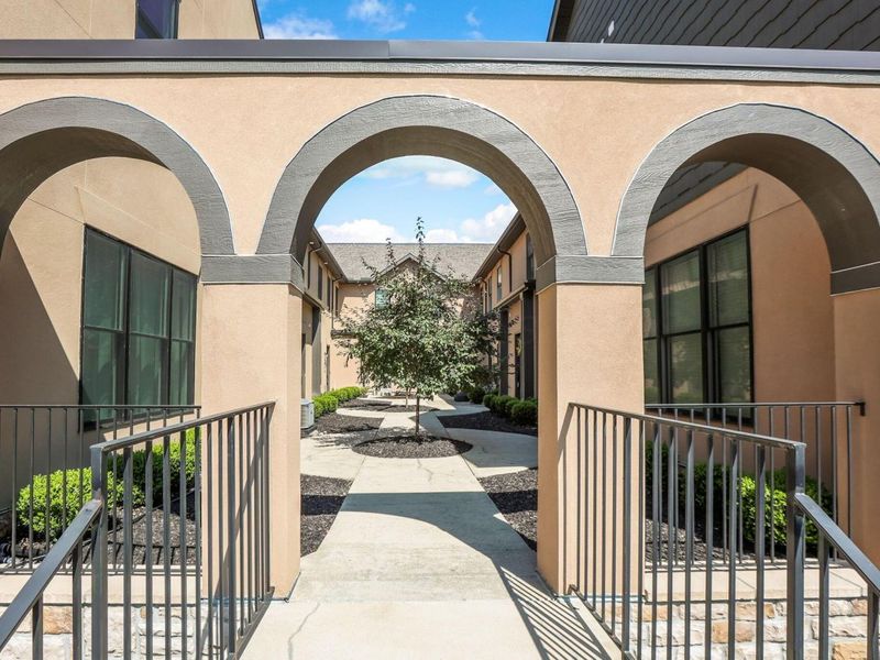 233 S Ohio Avenue, Unit 11, Columbus, OH 43205 Photo 45