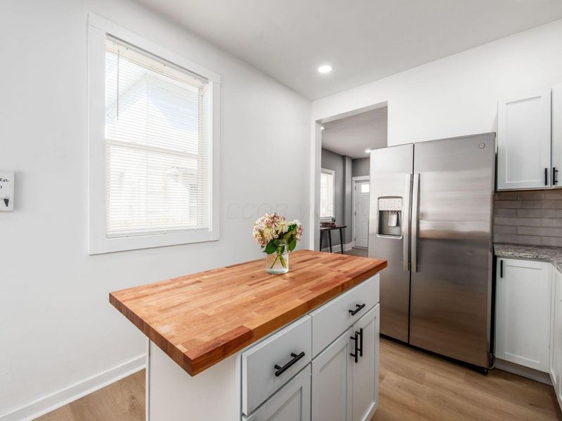 273 Avondale Avenue, Columbus, OH 43223 Photo 9