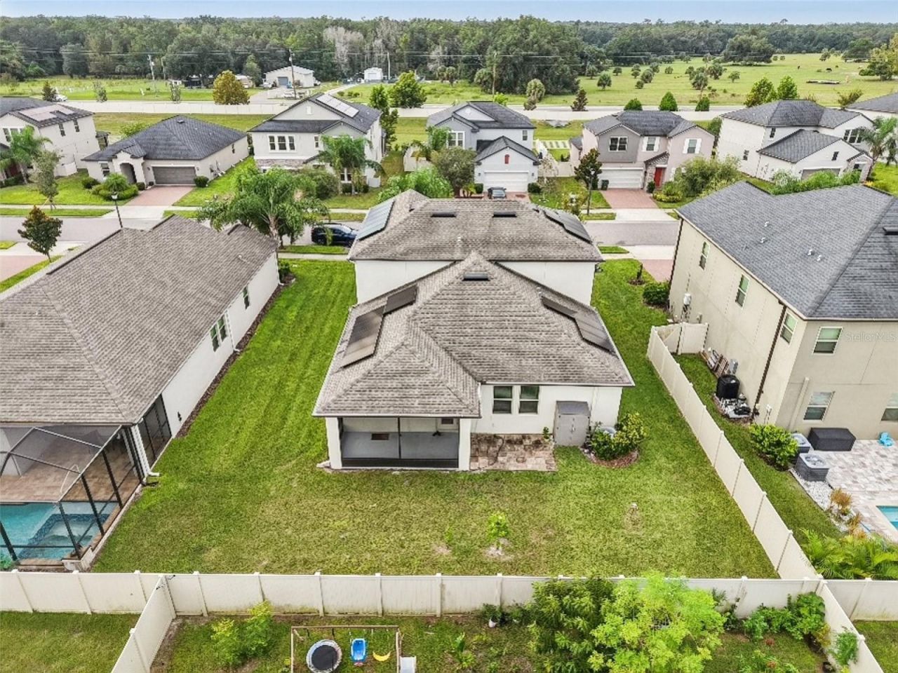 24928 Lambrusco Loop, Lutz, FL 33559 Photo