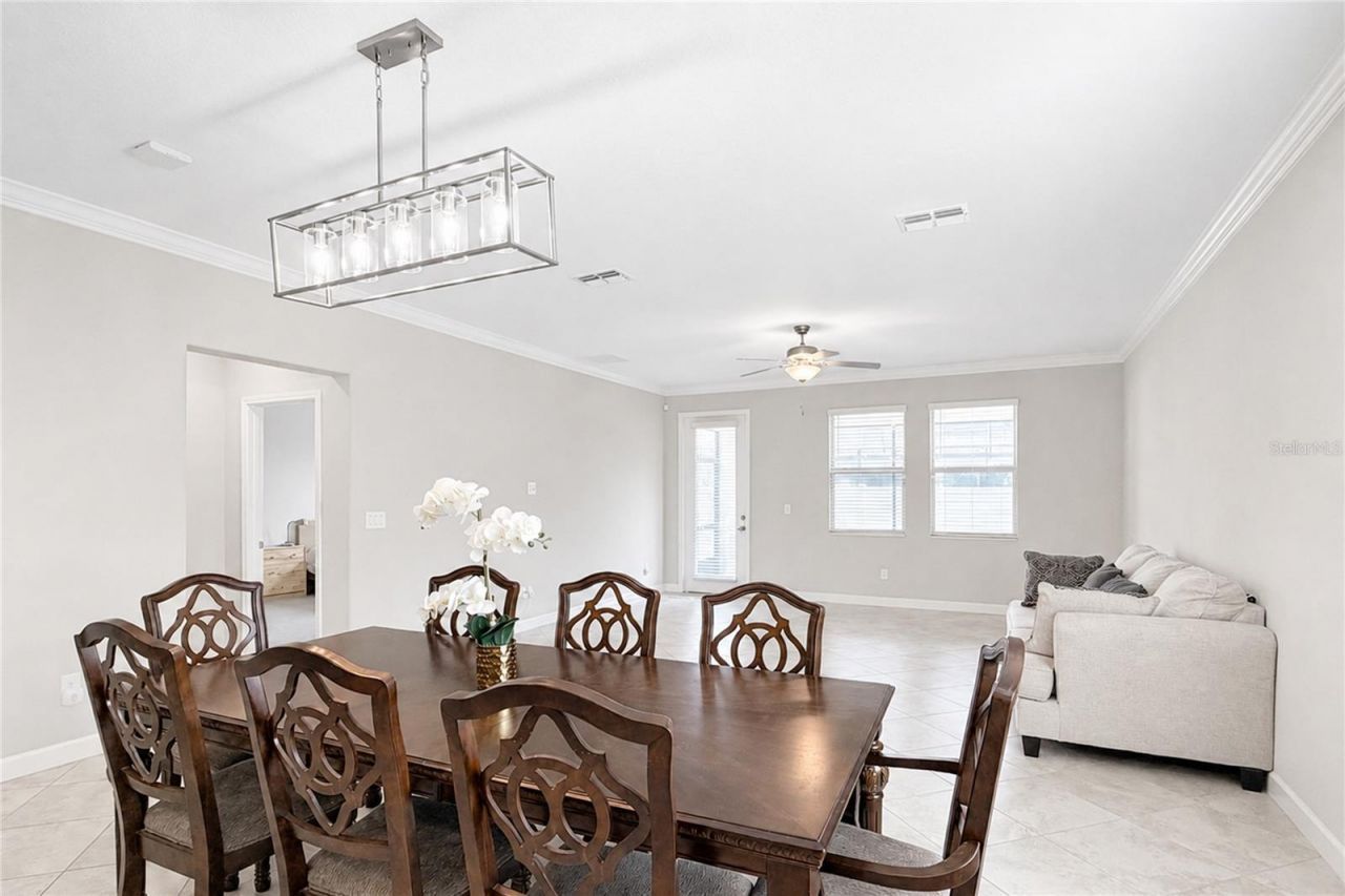 24928 Lambrusco Loop, Lutz, FL 33559 Photo