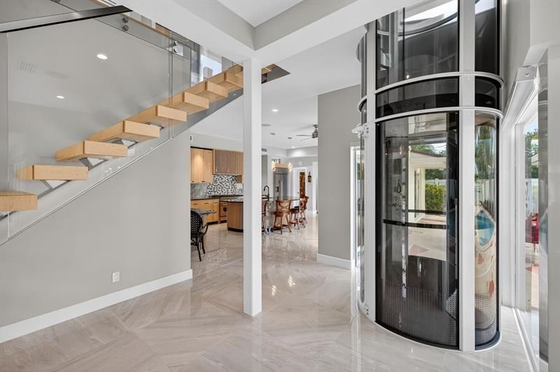 2024 Harbourview Drive, Fort Lauderdale, FL 33316 Photo