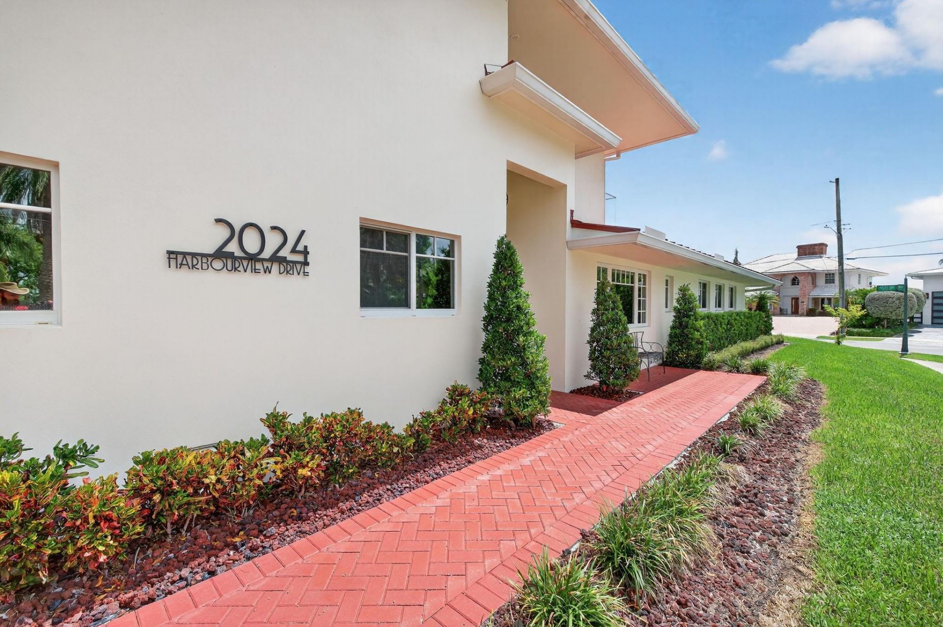 2024 Harbourview Drive, Fort Lauderdale, FL 33316 Photo