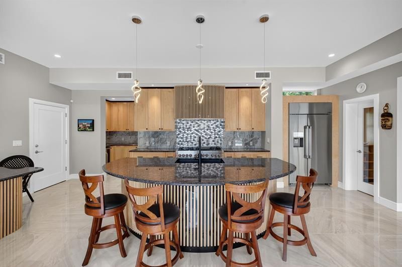 2024 Harbourview Drive, Fort Lauderdale, FL 33316 Photo