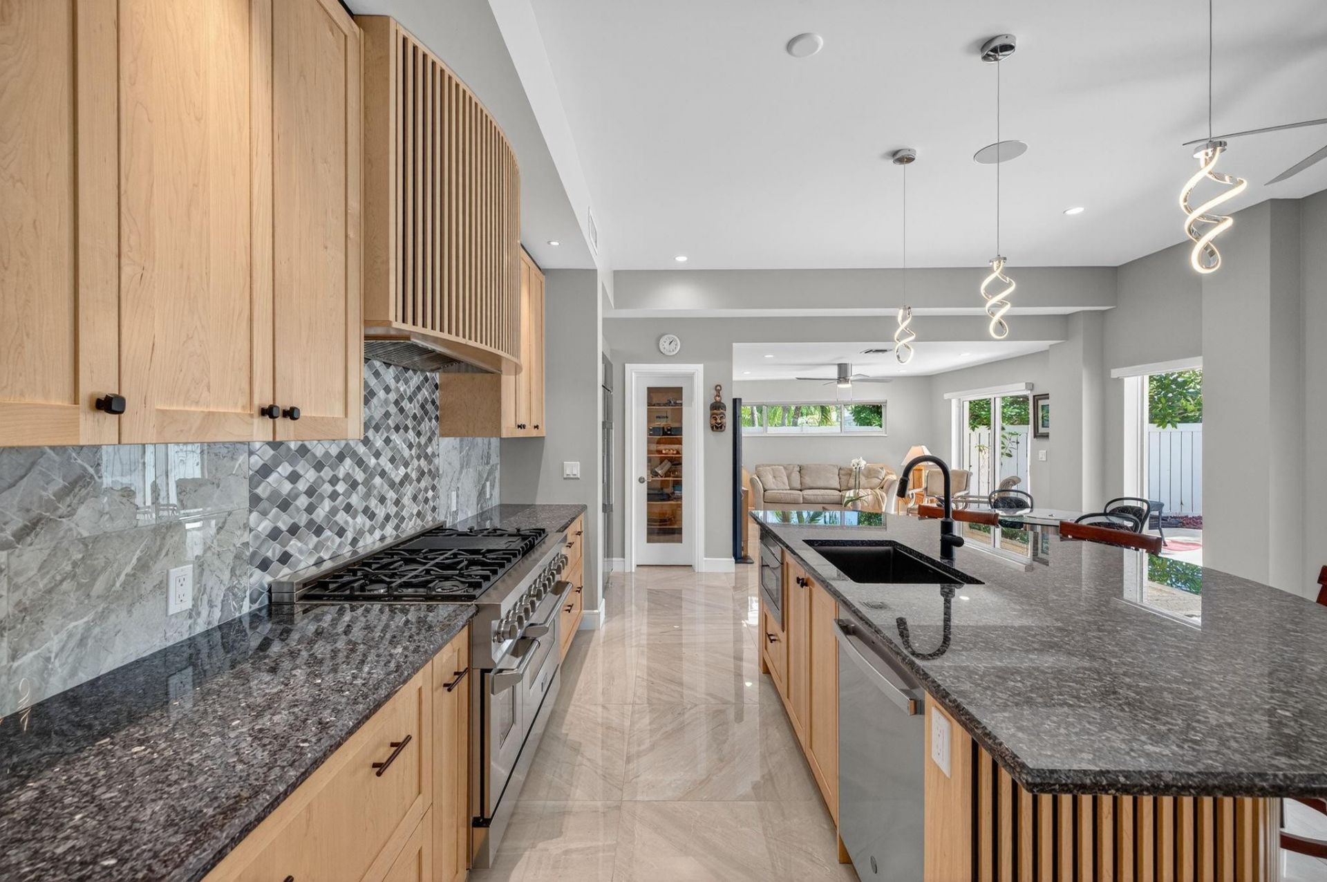 2024 Harbourview Drive, Fort Lauderdale, FL 33316 Photo