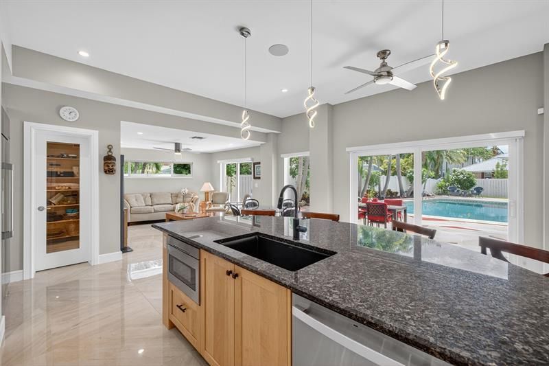 2024 Harbourview Drive, Fort Lauderdale, FL 33316 Photo