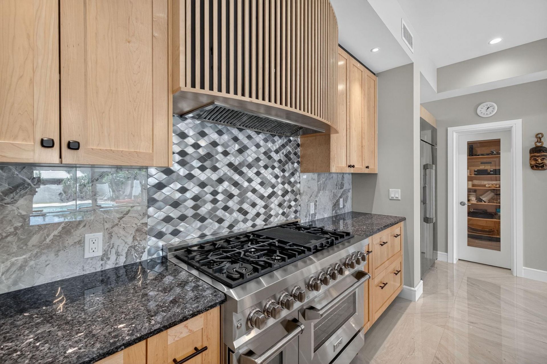 2024 Harbourview Drive, Fort Lauderdale, FL 33316 Photo