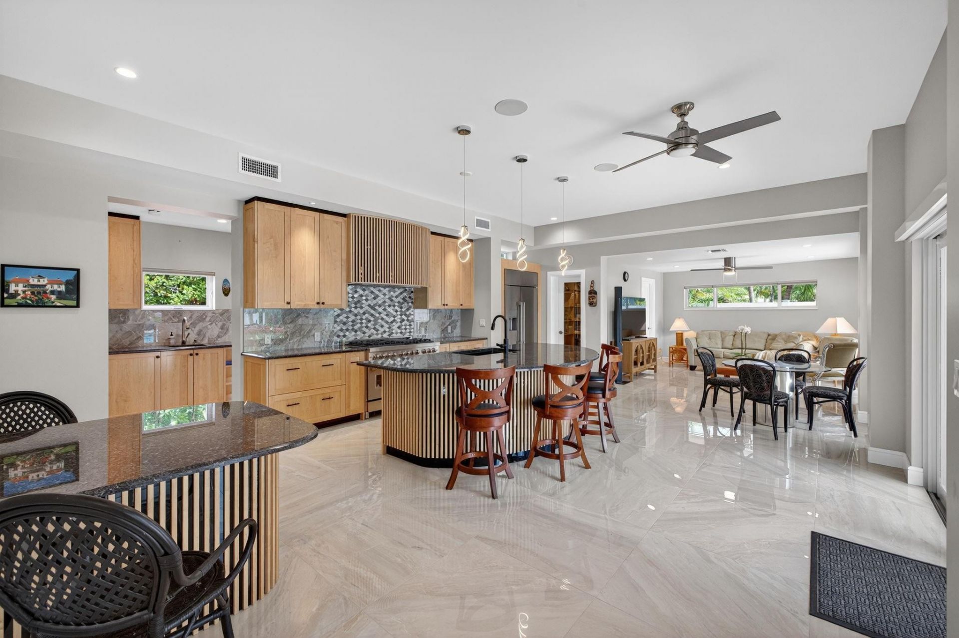 2024 Harbourview Drive, Fort Lauderdale, FL 33316 Photo