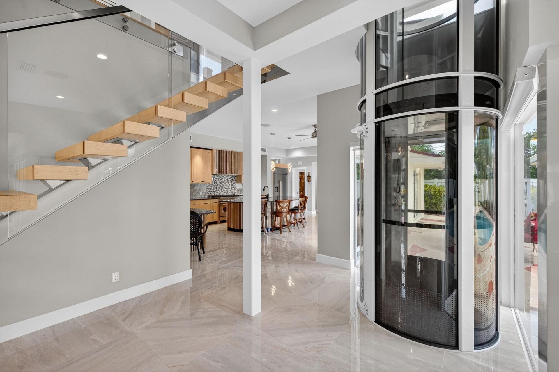 2024 Harbourview Drive, Fort Lauderdale, FL 33316 Photo