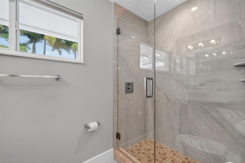 2024 Harbourview Drive, Fort Lauderdale, FL 33316 Photo