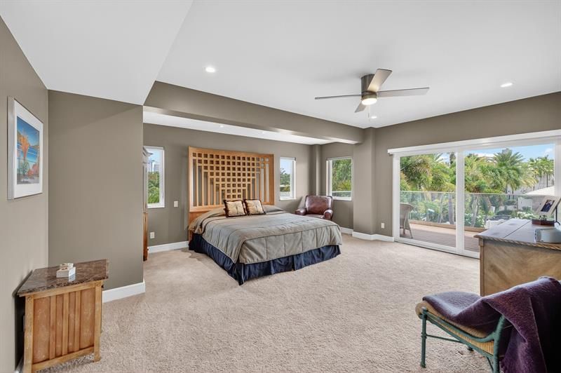 2024 Harbourview Drive, Fort Lauderdale, FL 33316 Photo