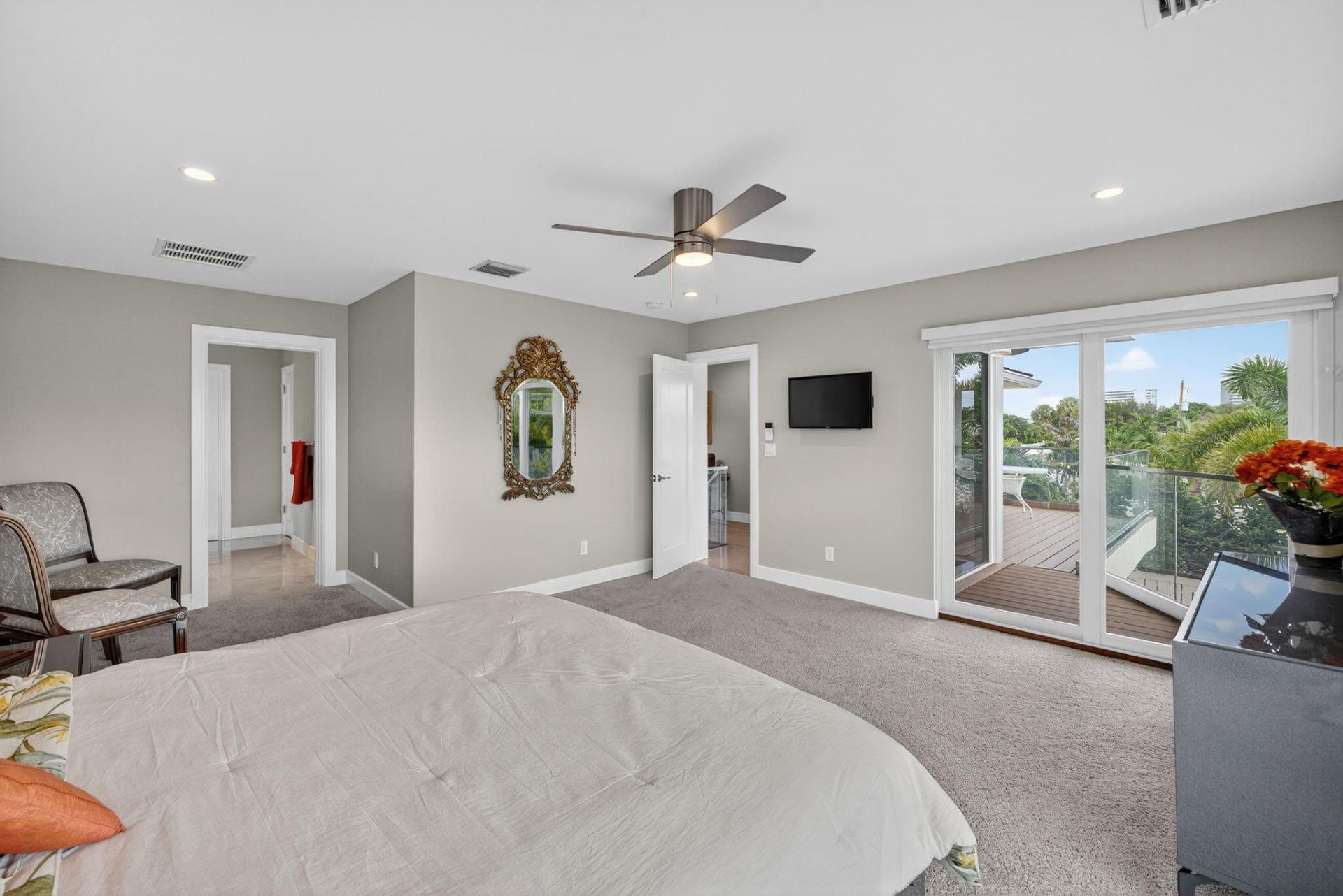 2024 Harbourview Drive, Fort Lauderdale, FL 33316 Photo