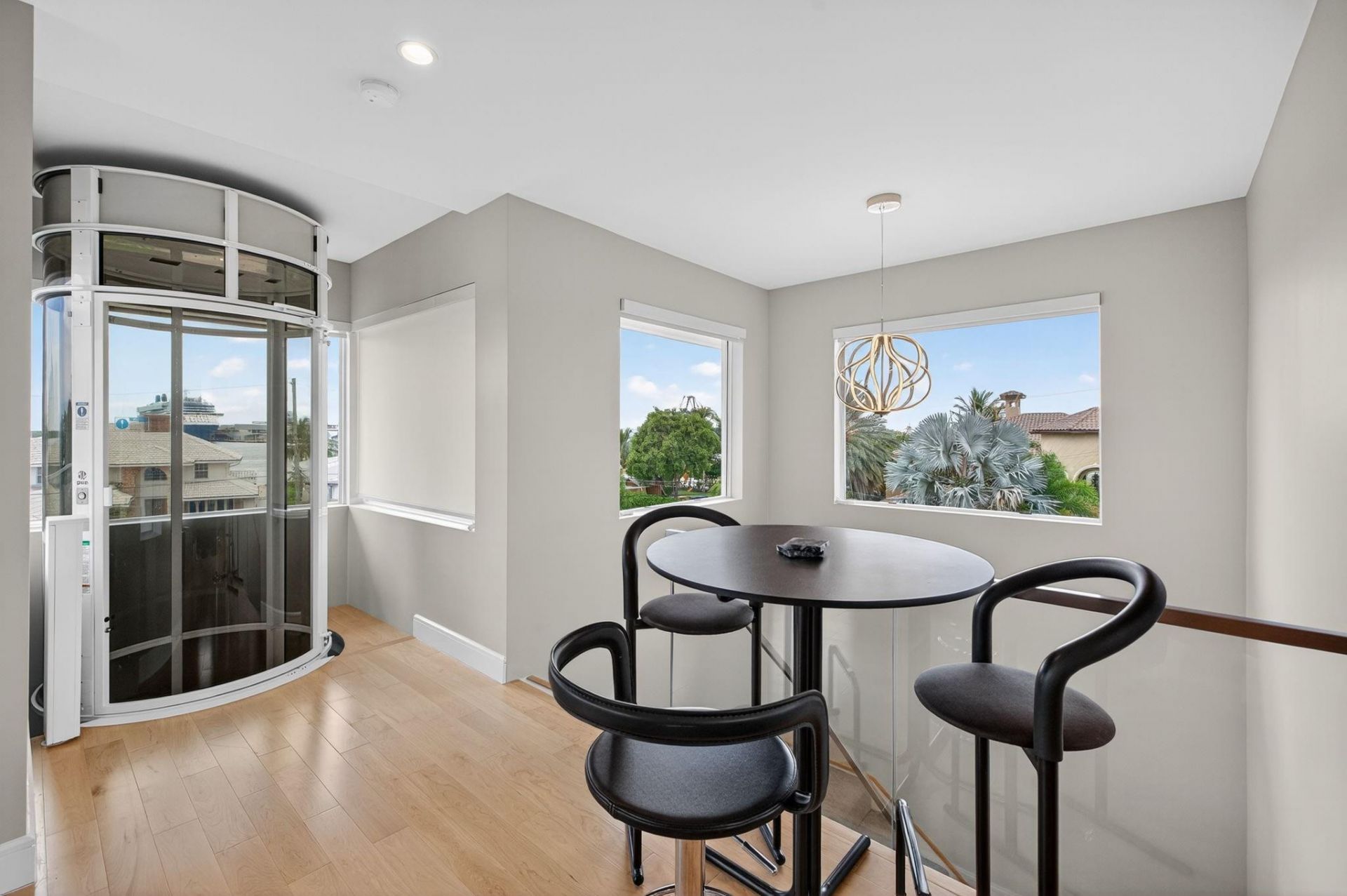 2024 Harbourview Drive, Fort Lauderdale, FL 33316 Photo