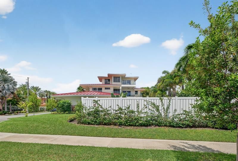 2024 Harbourview Drive, Fort Lauderdale, FL 33316 Photo