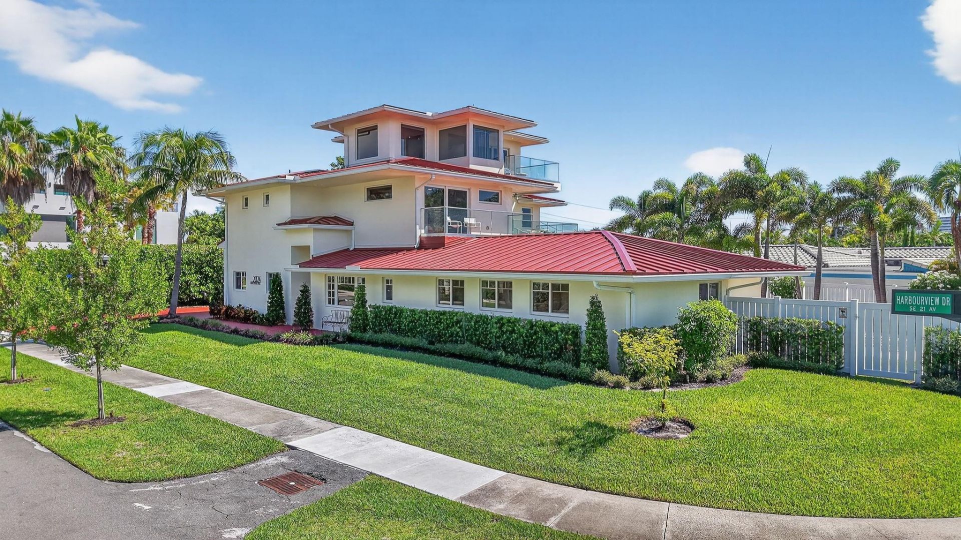 2024 Harbourview Drive, Fort Lauderdale, FL 33316 Photo