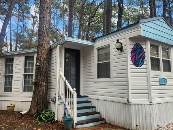 613 5th Ave. S, Myrtle Beach, SC 29578