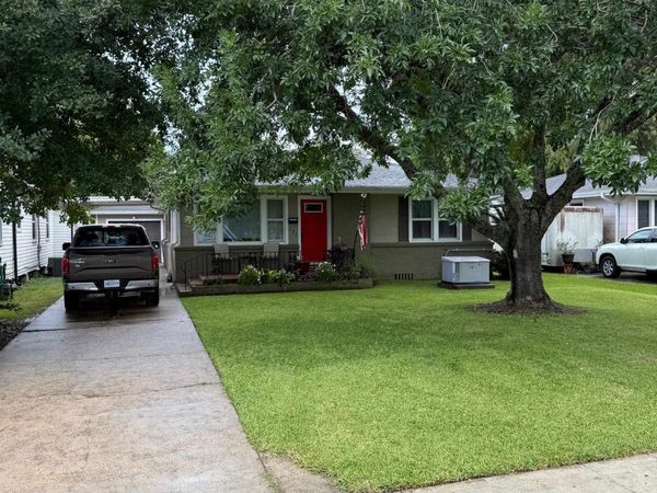121 Pecan St, Thibodaux, LA 70301