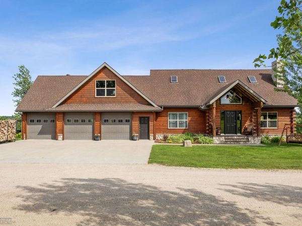 25712 15th Avenue N, Hawley, MN 56549