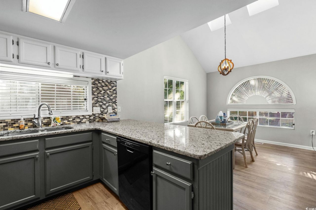 311 Cumberland Terrace Dr. Photo 14