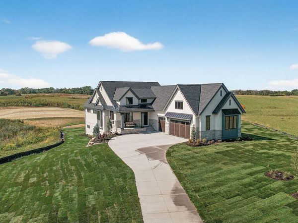 7947 207th Street E, Prior Lake, MN 55372