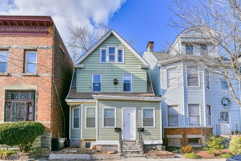 43 S 9th St, Newark, NJ 07107 Main Photo