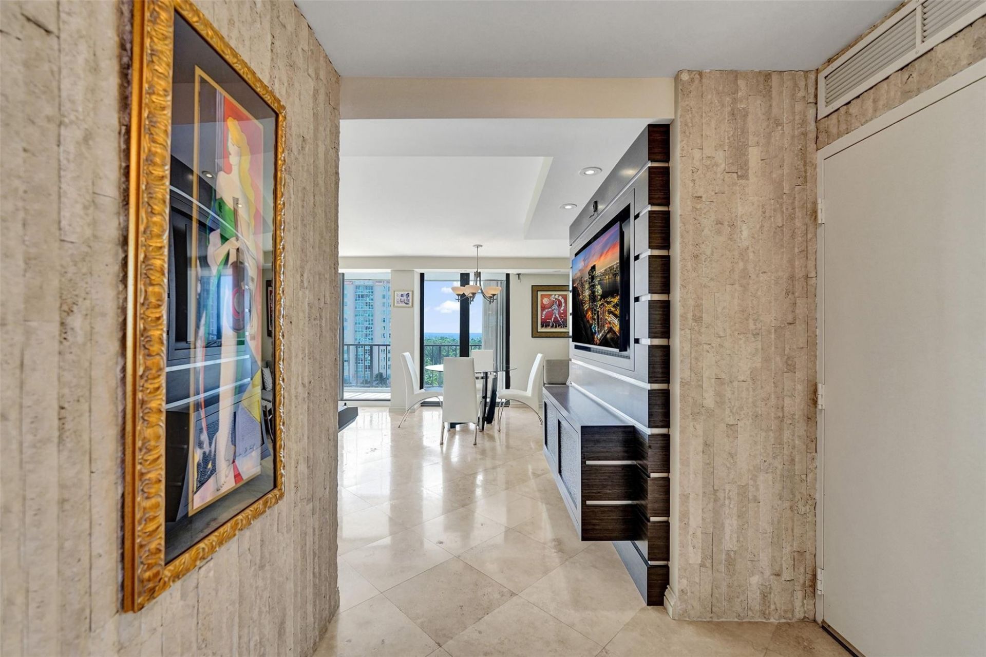 936 Intracoastal Drive, Unit 11c, Fort Lauderdale, FL 33304 Photo