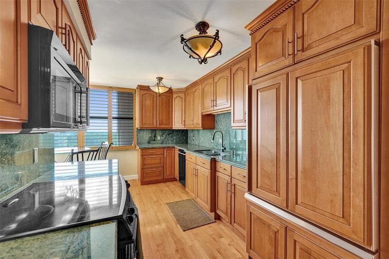 936 Intracoastal Dr, Unit 11C, Fort Lauderdale, FL 33304 Photo