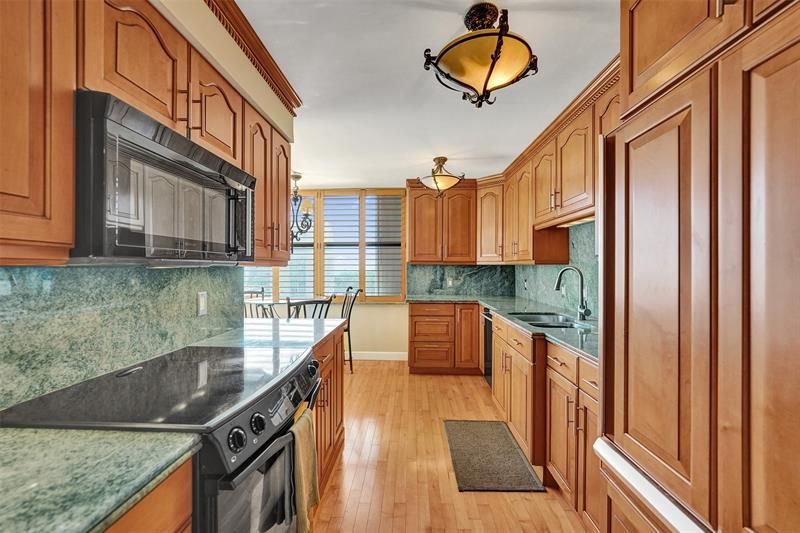 936 Intracoastal Dr, Unit 11C, Fort Lauderdale, FL 33304 Photo