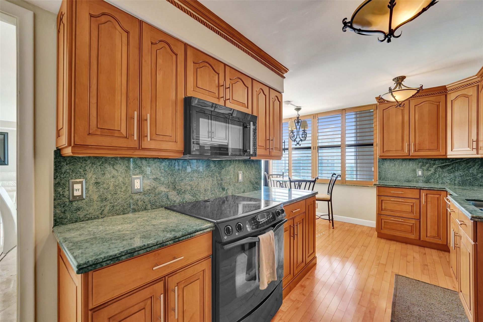 936 Intracoastal Drive, Unit 11c, Fort Lauderdale, FL 33304 Photo