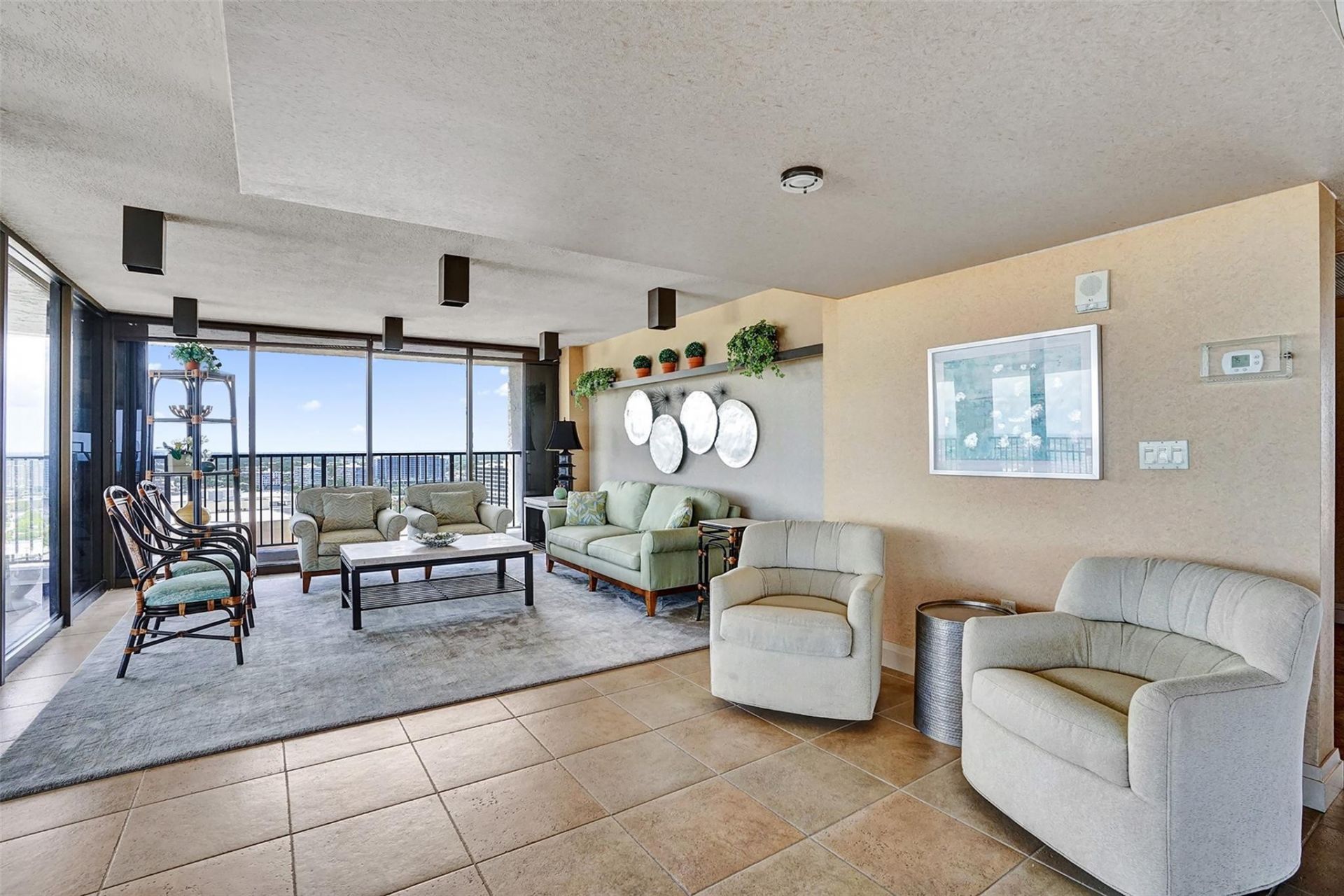 936 Intracoastal Drive, Unit 11c, Fort Lauderdale, FL 33304 Photo