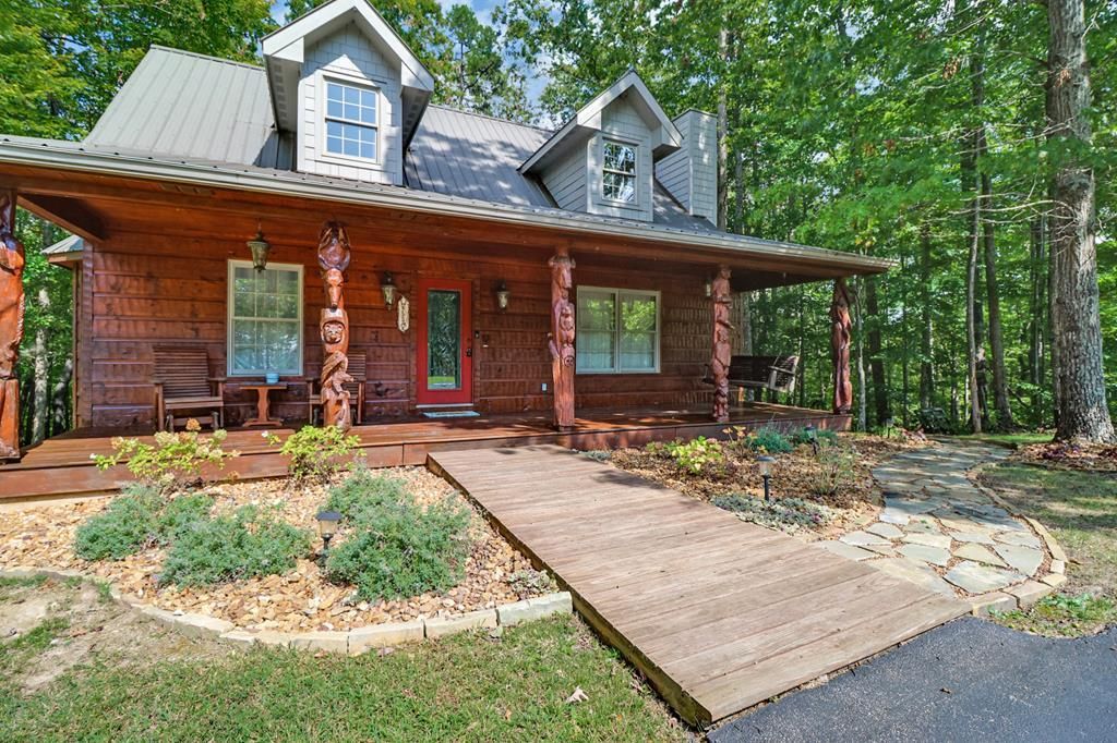 1150 Grandview Way Jamestown, TN 38556