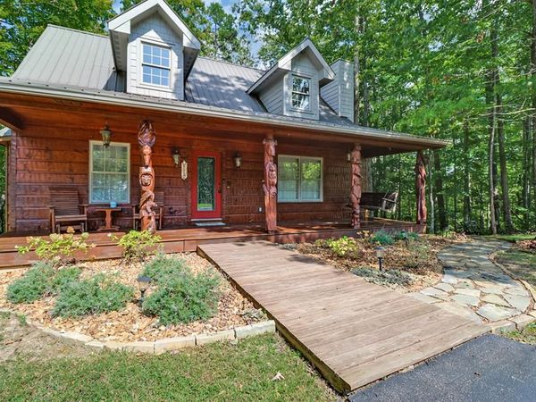 1150 Grandview Way, Jamestown, TN 38556