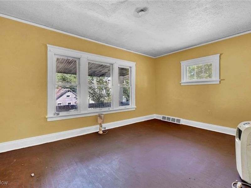 7614 Star Avenue, Cleveland, OH 44103 Photo 18