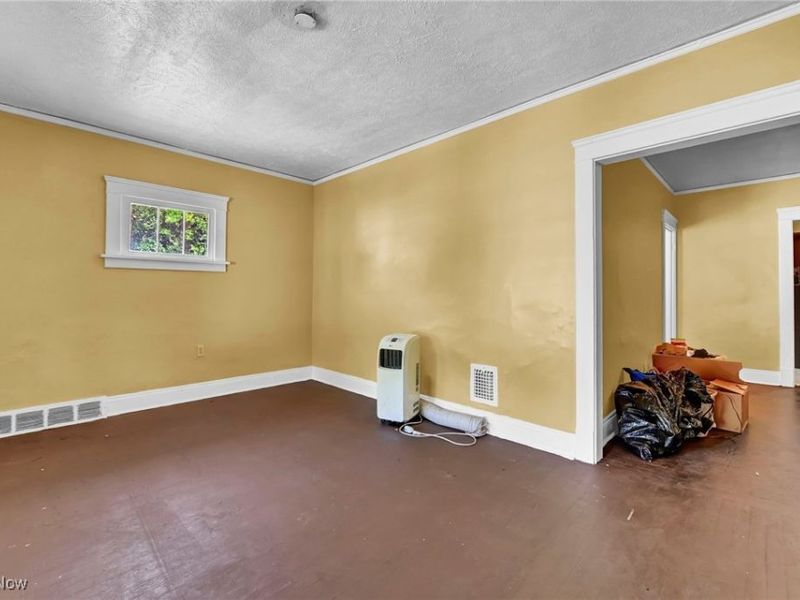 7614 Star Avenue, Cleveland, OH 44103 Photo 19