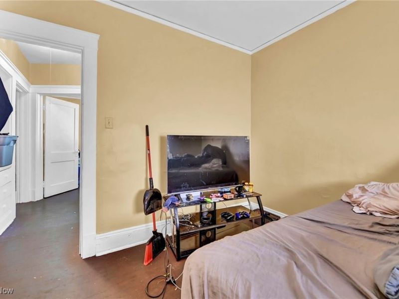 7614 Star Avenue, Cleveland, OH 44103 Photo 23