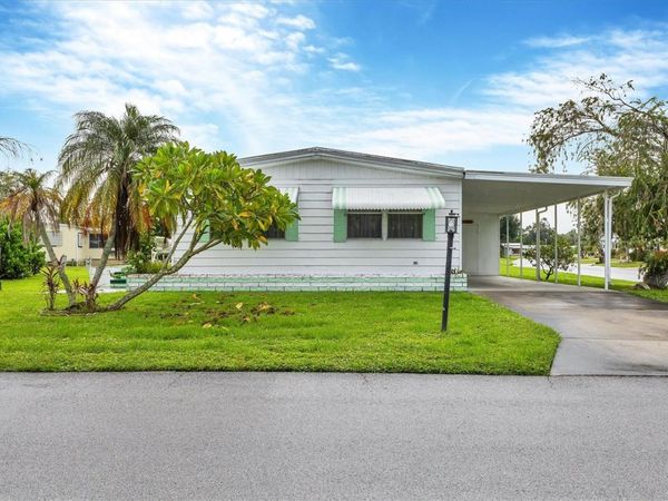 6710 36TH AVENUE E, Unit 52, PALMETTO, FL 34221