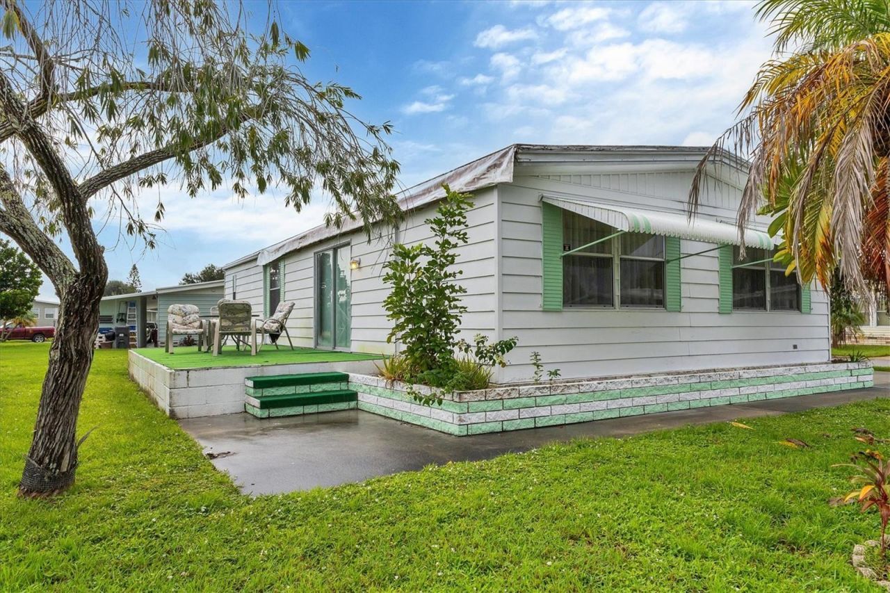 6710 36th Avenue E, Unit 52, Palmetto, FL 34221 Photo