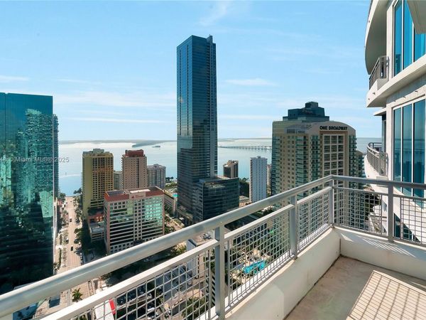 60 SW 13th St, Unit 3402, Miami, FL 33130