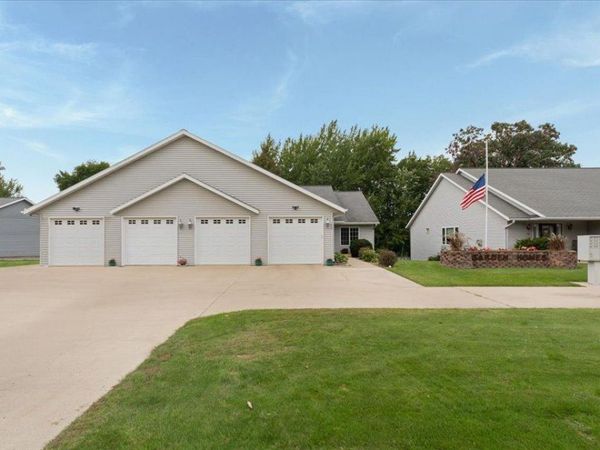 820 N Mckay Avenue NE, Alexandria, MN 56308
