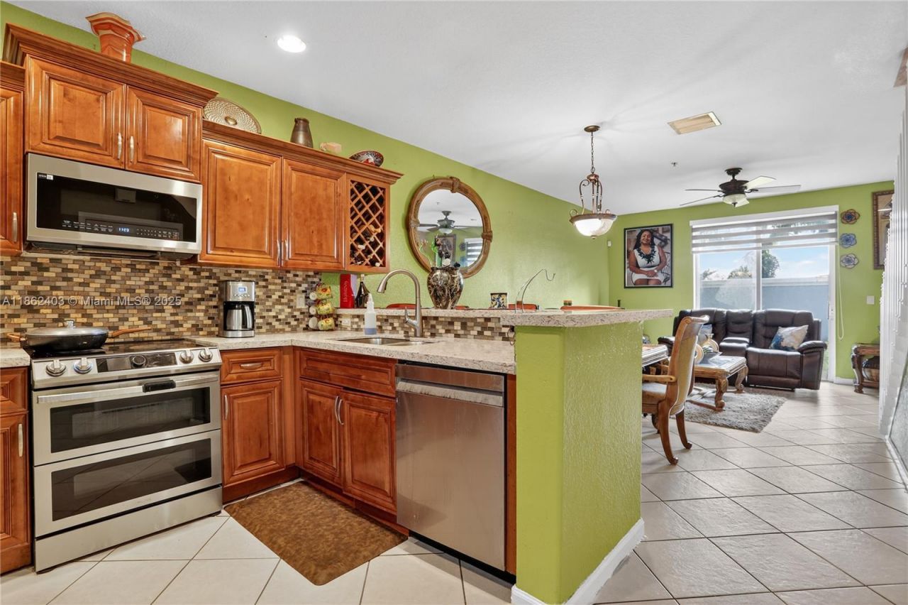 3445 NW 14th Ct, Lauderhill, FL 33311 Photo