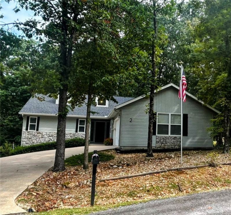 2 Stewkley Lane, Bella Vista, AR 72714 Main Photo