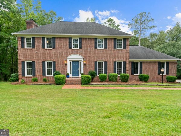 139 River Knoll, Macon, GA 31211