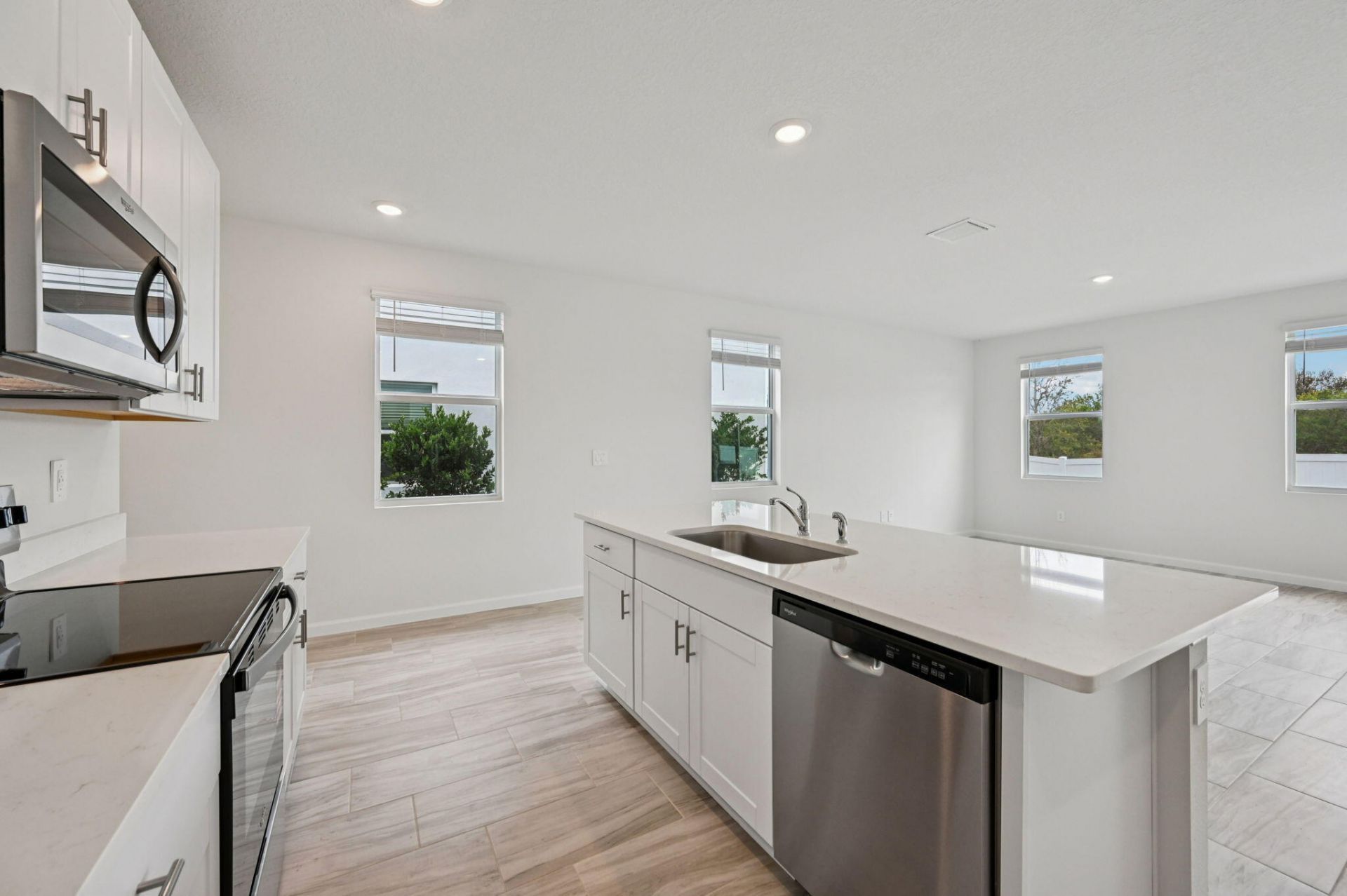 568 Salisbury Circle, Fort Pierce, FL 34982 Photo