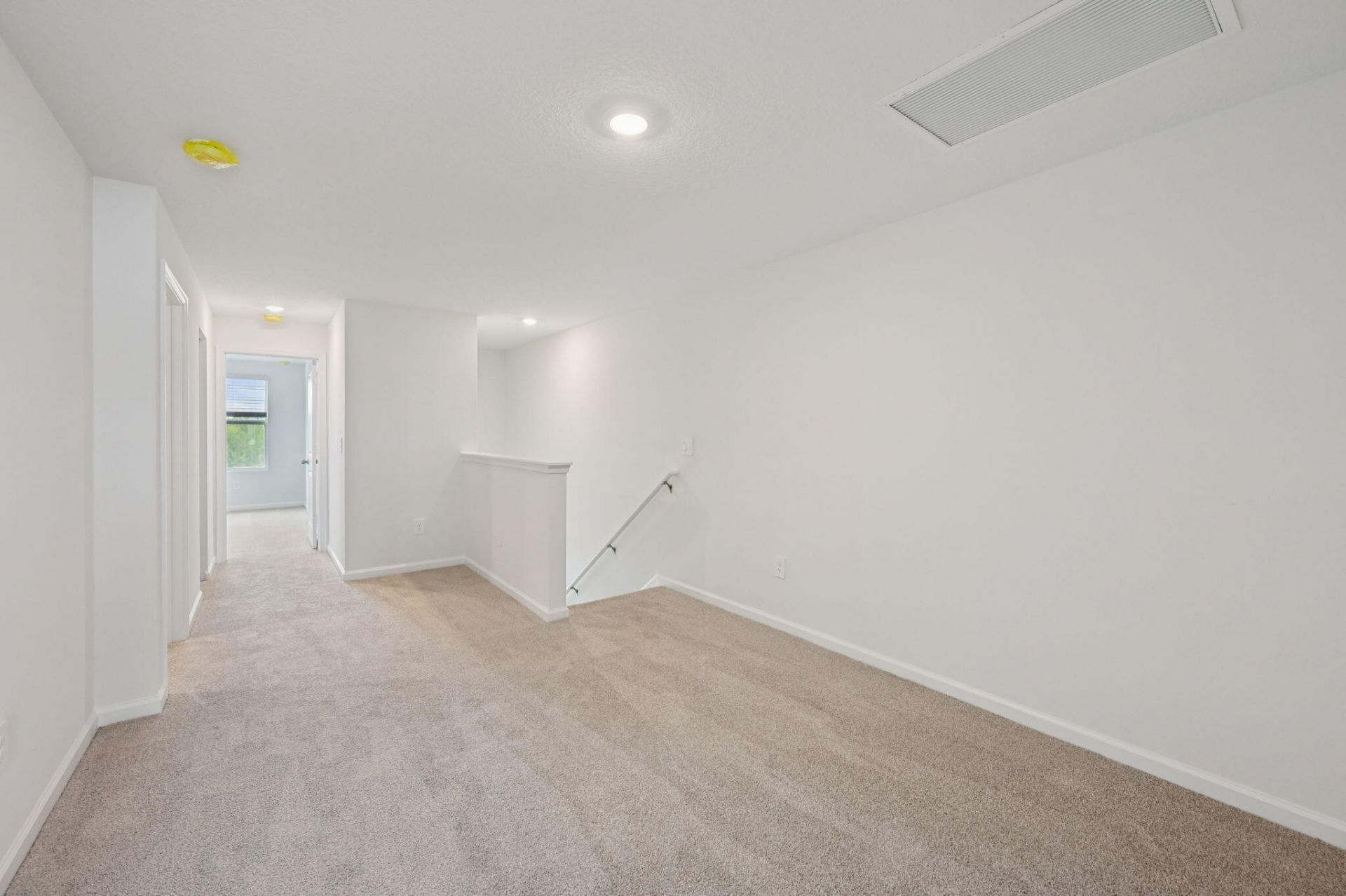 568 Salisbury Circle, Fort Pierce, FL 34982 Photo