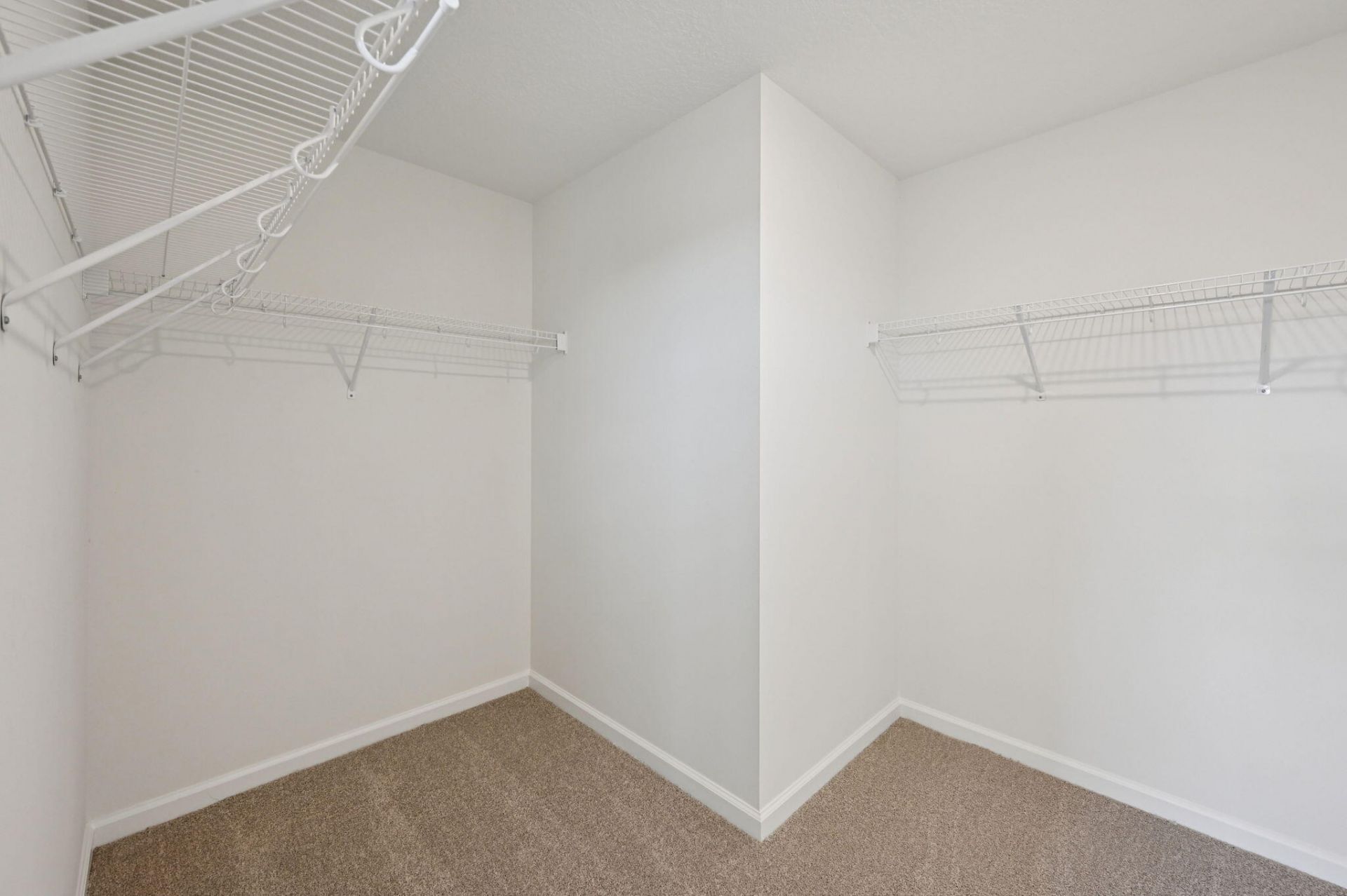 568 Salisbury Circle, Fort Pierce, FL 34982 Photo