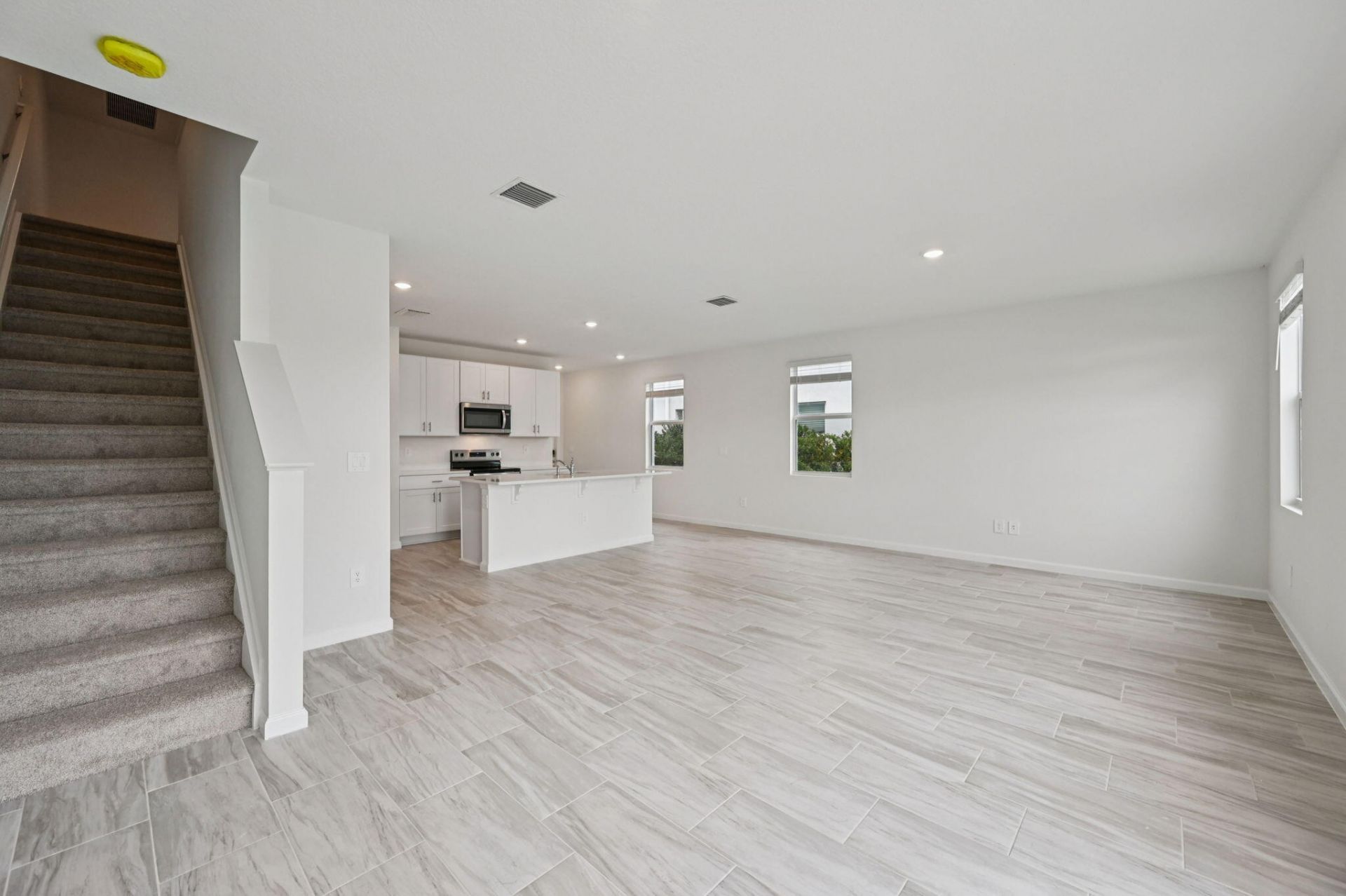 568 Salisbury Circle, Fort Pierce, FL 34982 Photo