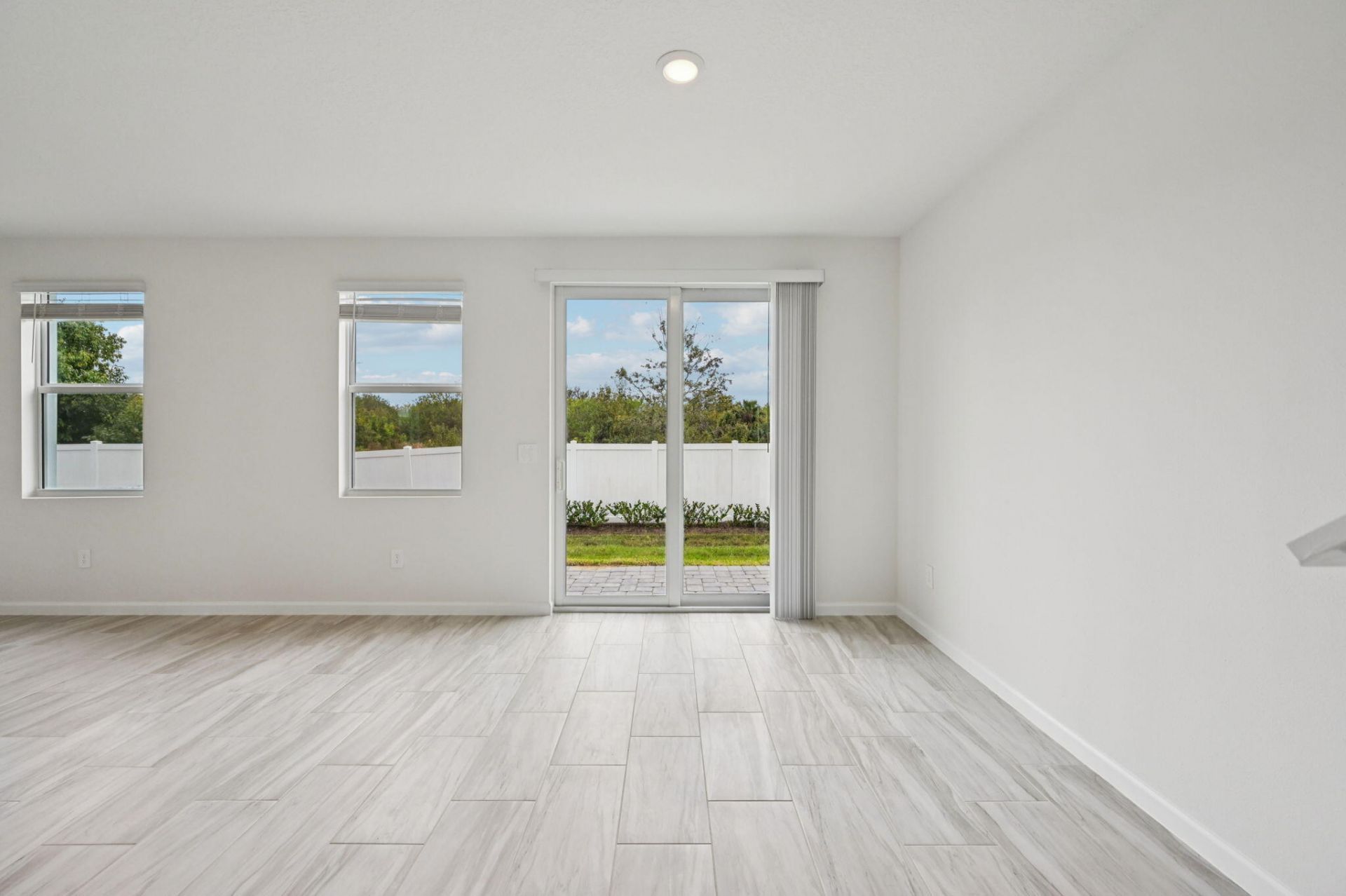 568 Salisbury Circle, Fort Pierce, FL 34982 Photo
